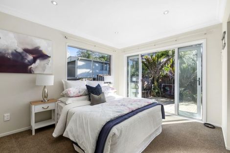 Photo of property in 4 Sudan Avenue, Milford, Auckland, 0620