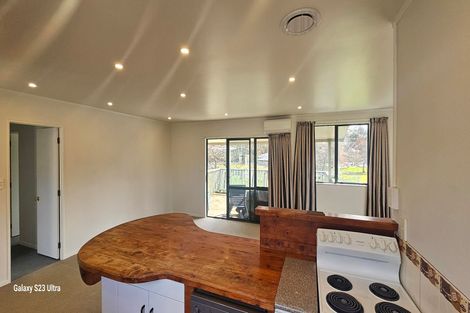 Photo of property in 9a Trigg Place, Bader, Hamilton, 3206