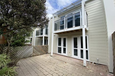 Photo of property in 12a Lawson Place, Mount Victoria, Wellington, 6011