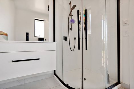 Photo of property in 19 Palm Drive, Whitianga, 3510