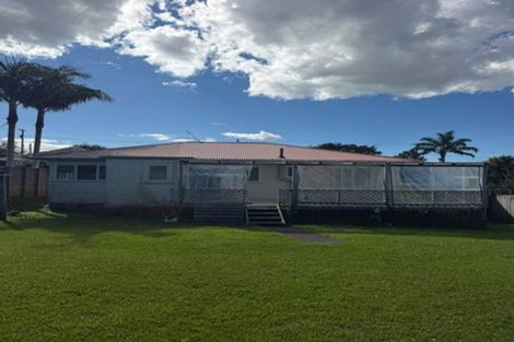 Photo of property in 3/23 Tane Street, New Lynn, Auckland, 0600