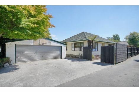 Photo of property in 97 Winters Road, Redwood, Christchurch, 8051