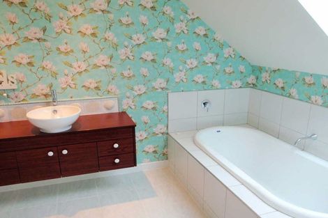 Photo of property in 6a Church Lane, Merivale, Christchurch, 8014