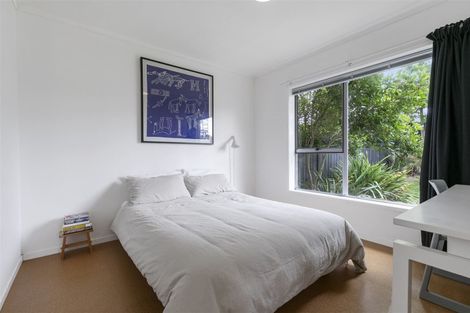 Photo of property in 1/137 Rangatira Road, Beach Haven, Auckland, 0626