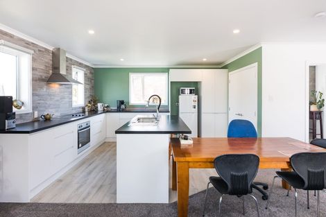 Photo of property in 184 Kelvin Grove Road, Kelvin Grove, Palmerston North, 4414
