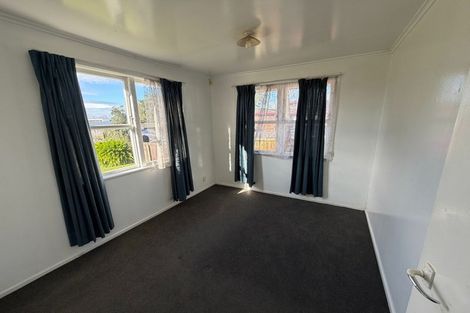 Photo of property in 83 Lincoln Road, Henderson, Auckland, 0610