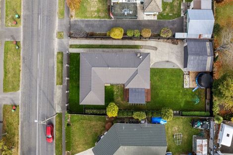 Photo of property in 215 Grimseys Road, Redwood, Christchurch, 8051