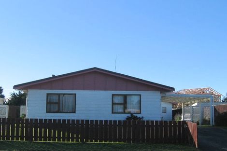 Photo of property in 61 Norfolk Crescent, Otaki Beach, Otaki, 5512