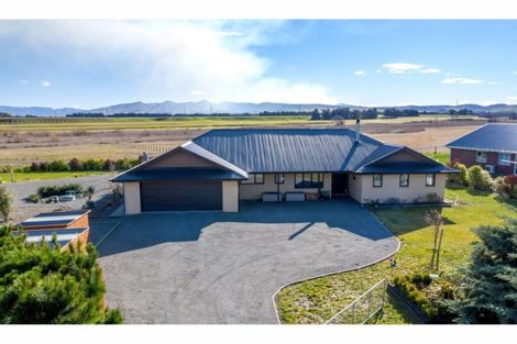 Photo of property in 25 Glenmark Drive, Waipara, 7483