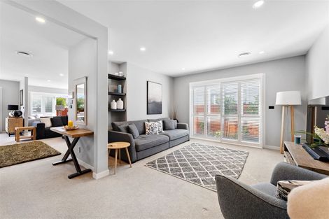 Photo of property in 37 Nobilo Road, Kumeu, 0810