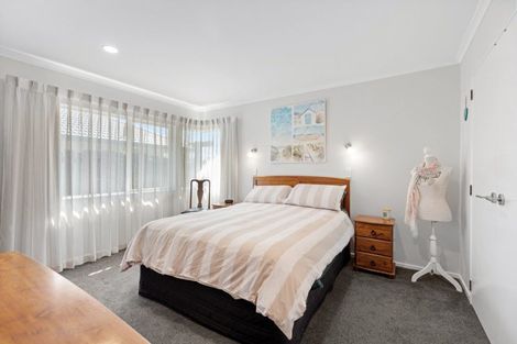 Photo of property in 2/492 Otumoetai Road, Otumoetai, Tauranga, 3110