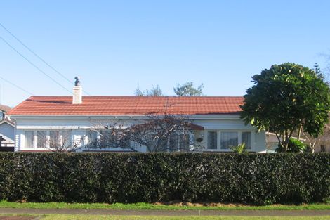 Photo of property in 5 Liverpool Street, Papakura, 2110