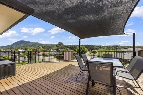 Photo of property in 2 Pukeko Place, Picton, 7220