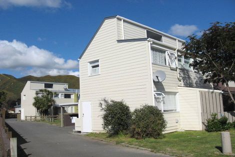 Photo of property in 14-16 Awamutu Grove, Waiwhetu, Lower Hutt, 5010