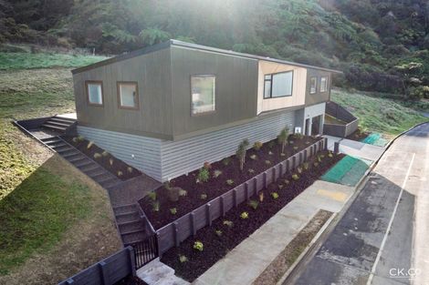 Photo of property in 18 Colorado Road, Totara Park, Upper Hutt, 5018