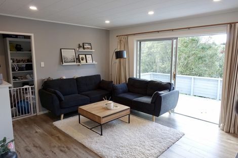 Photo of property in 78 Awaruku Road, Torbay, Auckland, 0630