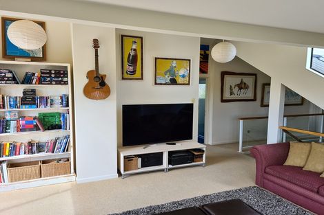 Photo of property in 10 Moreland Place, Mapua, 7005