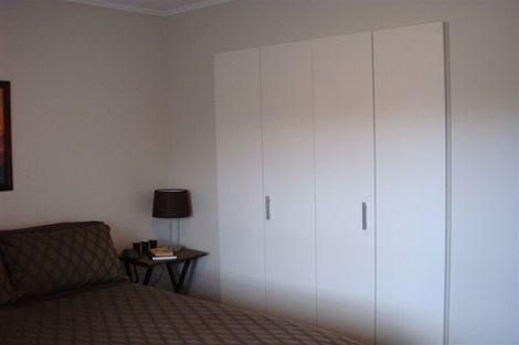 Photo of property in 1/49 Maungaraki Road, Korokoro, Lower Hutt, 5012