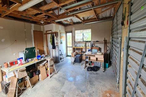 Photo of property in 105 Gorge Road, Maungaturoto, 0520