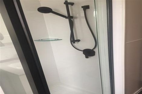 Photo of property in 2/26 Navigator Place, Papatoetoe, Auckland, 2025