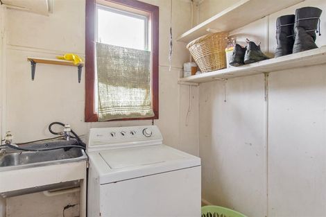 Photo of property in 49 Parsonage Road, Waimate, 7924