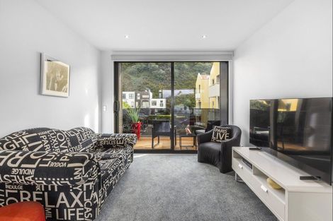 Photo of property in Marrakech Cafe, 13/305 Evans Bay Parade, Hataitai, Wellington, 6021