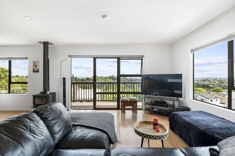 Photo of property in 1/38 Birkdale Road, Birkdale, Auckland, 0626
