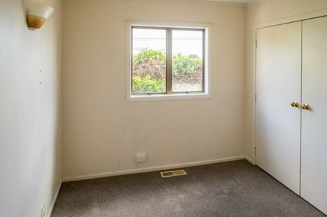 Photo of property in 68 Kahu Road, Paremata, Porirua, 5024