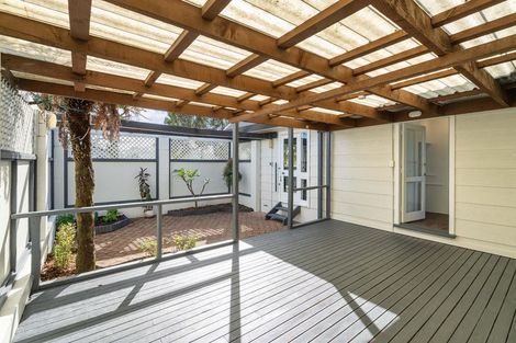 Photo of property in 25 Eversham Road, Mount Maunganui, 3116