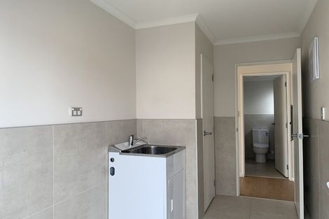 Photo of property in 16 Tarapiroe Avenue, Takanini, 2112