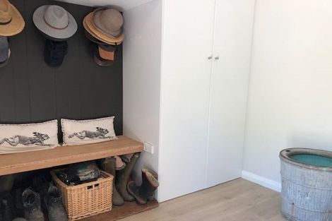 Photo of property in 9 Horton Road, Tasman, Upper Moutere, 7173