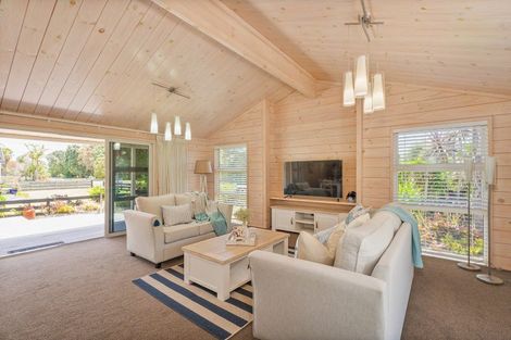 Photo of property in 203 Kenwood Drive, Matarangi, Whitianga, 3592