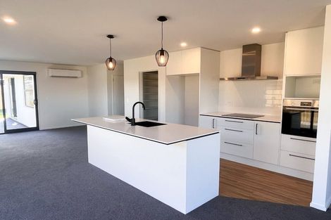 Photo of property in 12 Ned Place, Halswell, Christchurch, 8025