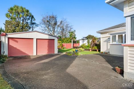 Photo of property in 64 Totara Crescent, Woburn, Lower Hutt, 5011