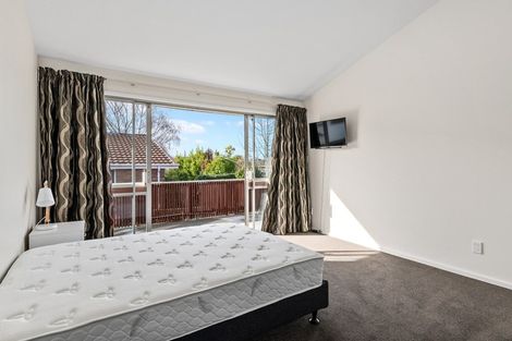 Photo of property in 12 Lynfield Avenue, Ilam, Christchurch, 8041