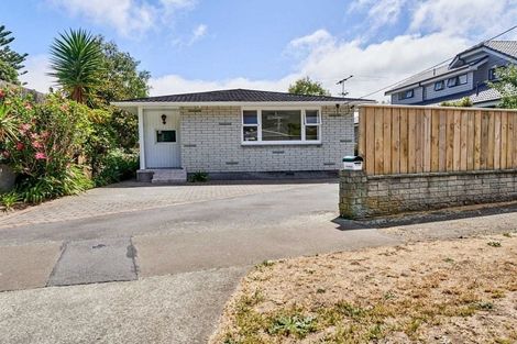 Photo of property in 418a Muritai Road, Eastbourne, Lower Hutt, 5013