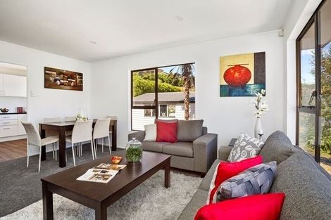 Photo of property in 49b Albatross Close, Whitby, Porirua, 5024