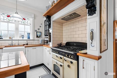 Photo of property in 12 Collins Street, Petone, Lower Hutt, 5012