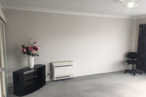 Photo of property in 4 Dunstan Crescent, Hornby, Christchurch, 8042