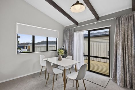 Photo of property in 1/39 Fulford Street, New Plymouth, 4310
