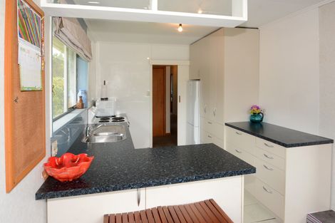 Photo of property in 32 Gorman Street, Macandrew Bay, Dunedin, 9014