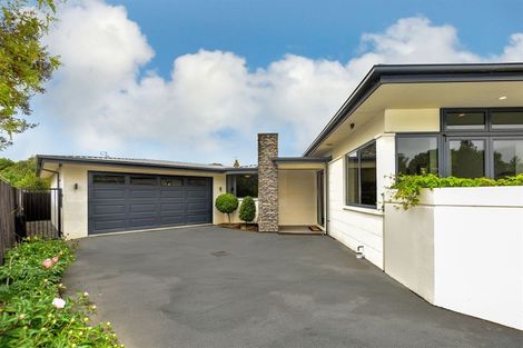 Photo of property in 51 Kirkwood Avenue, Upper Riccarton, Christchurch, 8041