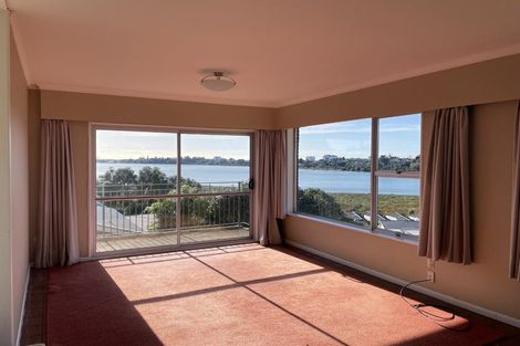 Photo of property in 38a Churchill Road, Murrays Bay, Auckland, 0630