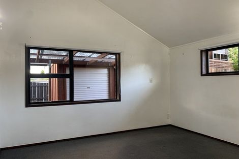 Photo of property in 1/16 Frank Evans Place, Henderson, Auckland, 0610