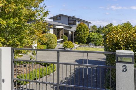 Photo of property in 3 Ingle Avenue, Waipahihi, Taupo, 3330