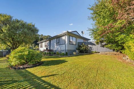 Photo of property in 6 Topaz Street, Birchville, Upper Hutt, 5018