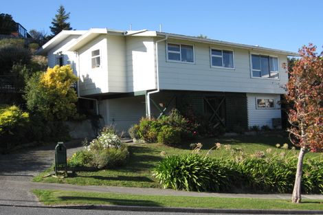 Photo of property in 72 Lord Street, Stokes Valley, Lower Hutt, 5019
