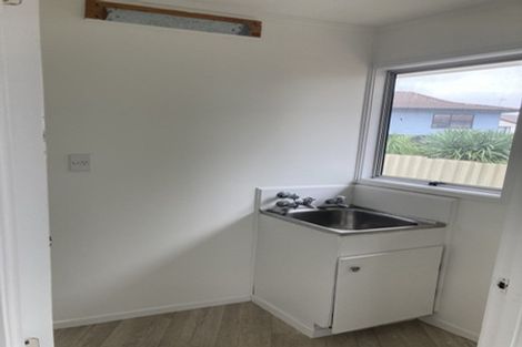 Photo of property in 7 Andros Place, Unsworth Heights, Auckland, 0632