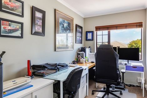 Photo of property in 69 Arrowsmith Avenue, Waipahihi, Taupo, 3330