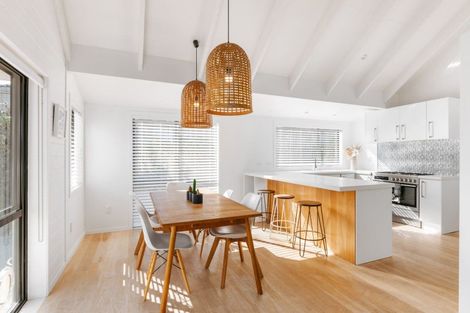 Photo of property in 27 Barbara Grove, Papamoa Beach, Papamoa, 3118